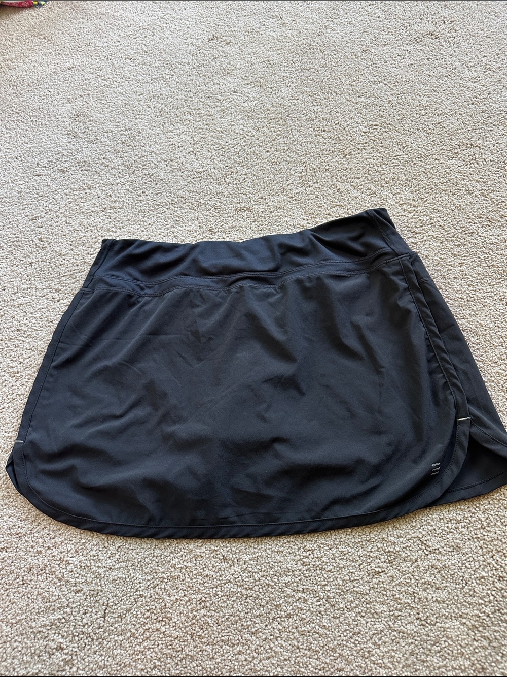 Free fly skort